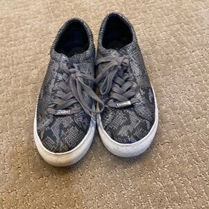 JSLIDES LEATHER SNAKE SKIN LOOK SNEAKERS